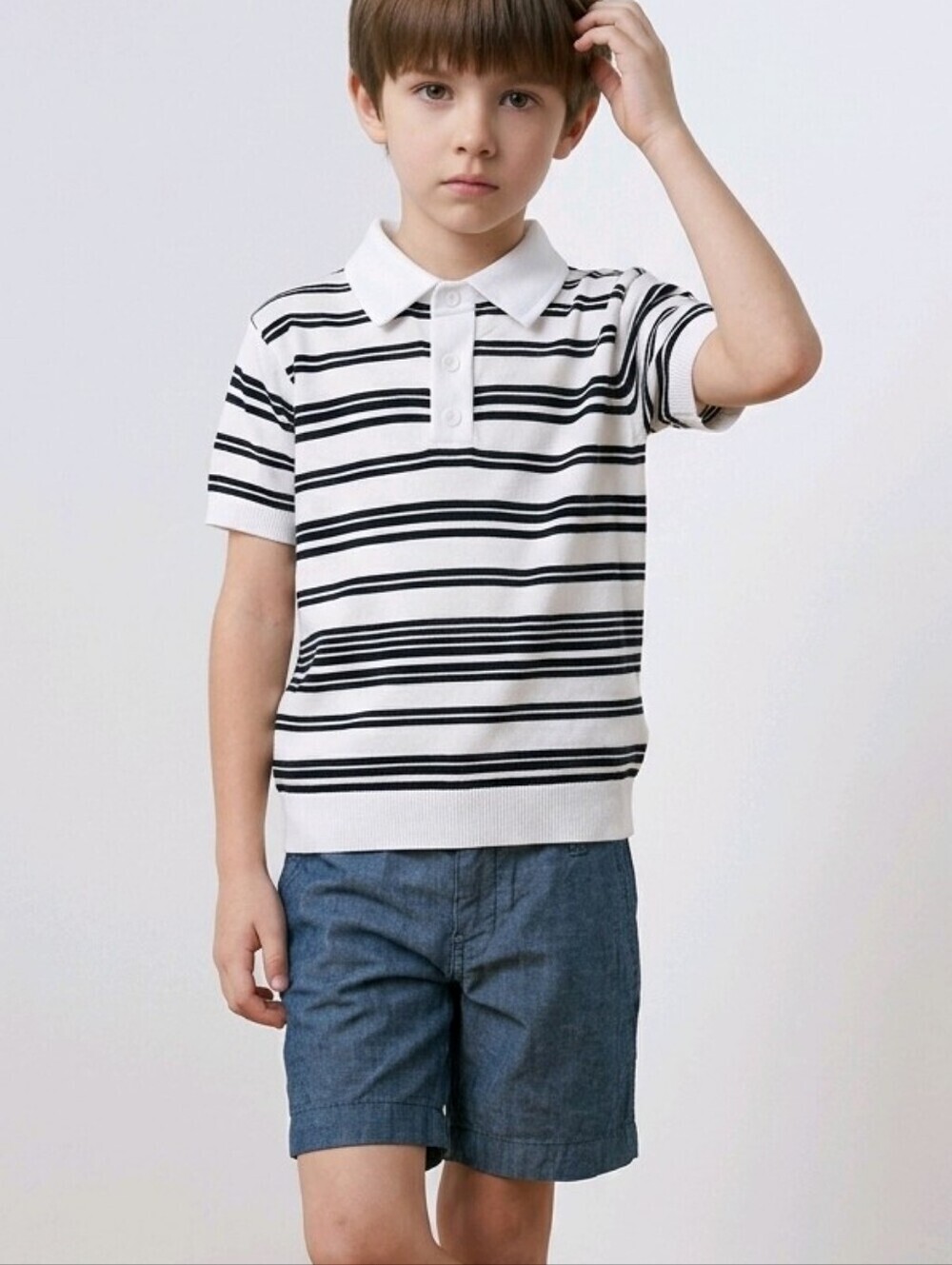 NWT thereabouts Medium Indigo Chambray Chino Shorts - Boys